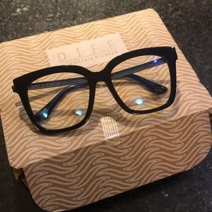 Diff Eyewear Bella Glasses